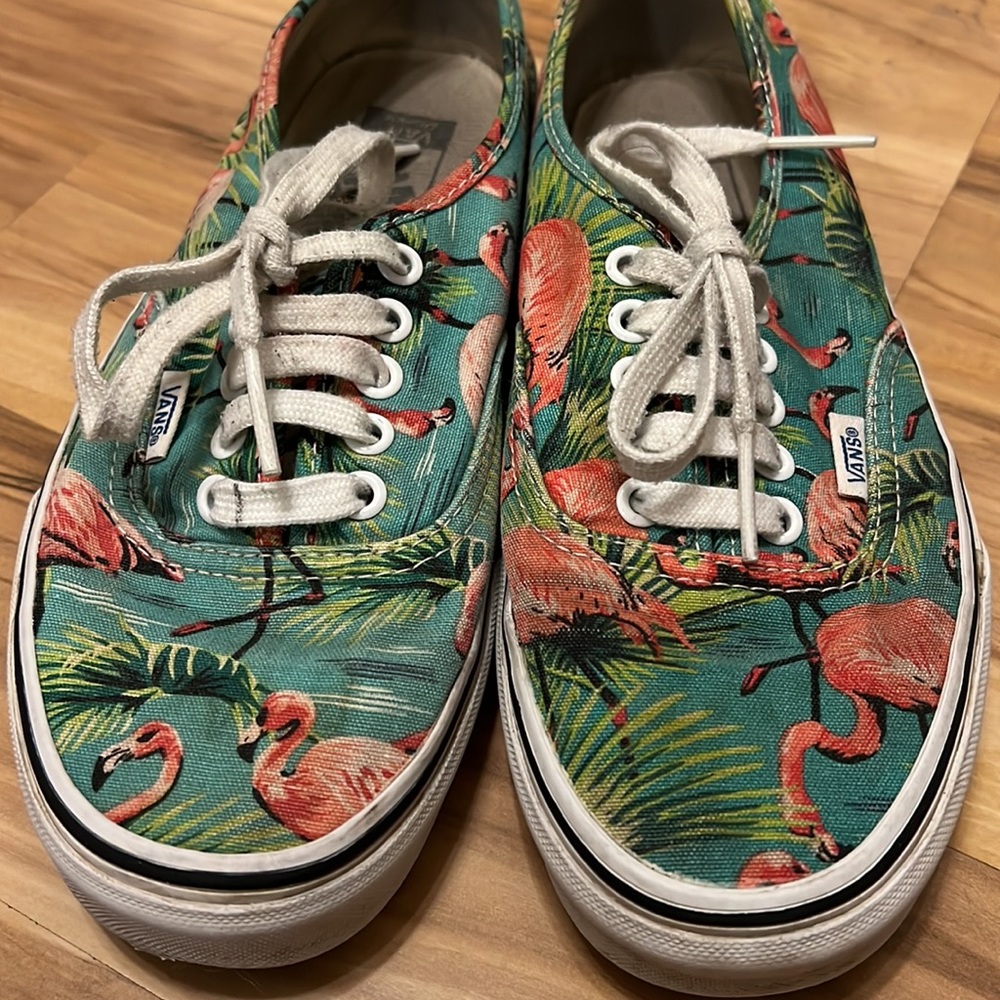 Flamingo Vans - Picture 6 of 7